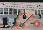 Immagine di Esterno dell'aeroporto internazionale di Anchorage Anchorage Alaska USA, 1954, secondo 1 filmato di repertorio 65675034971