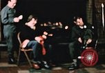Standbild Alaskan Mann und Frau Fort Richardson Alaska USA, 1955, aus Sekunde 7 historischem Filmmaterial Videoclip 65675034980