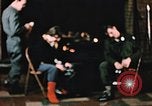 Standbild Alaskan Mann und Frau Fort Richardson Alaska USA, 1955, aus Sekunde 22 historischem Filmmaterial Videoclip 65675034980