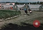 Standbild Pferderennen Palmer Alaska USA, 1953, aus Sekunde 21 historischem Filmmaterial Videoclip 65675034992