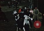 Standbild Pferderennen Palmer Alaska USA, 1953, aus Sekunde 41 historischem Filmmaterial Videoclip 65675034992