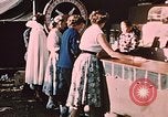 Image Alaskan femmes Palmer Alaska USA, 1953, de la seconde 7 séquences d'archives historiques vidéo 65675034998