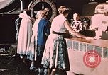 Image Alaskan femmes Palmer Alaska USA, 1953, de la seconde 9 séquences d'archives historiques vidéo 65675034998