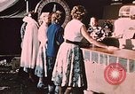 Image Alaskan femmes Palmer Alaska USA, 1953, de la seconde 10 séquences d'archives historiques vidéo 65675034998