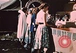 Image Alaskan femmes Palmer Alaska USA, 1953, de la seconde 28 séquences d'archives historiques vidéo 65675034998