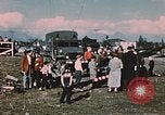 Immagine di pistola antiaerea in esposizione Palmer Alaska USA, 1953, secondo 9 filmato di repertorio 65675034999