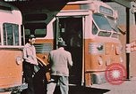 Standbild Alaskan Menschen Anchorage Alaska USA, 1954, aus Sekunde 23 historischem Filmmaterial Videoclip 65675035002
