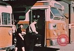 Standbild Alaskan Menschen Anchorage Alaska USA, 1954, aus Sekunde 25 historischem Filmmaterial Videoclip 65675035002