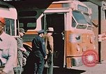 Standbild Alaskan Menschen Anchorage Alaska USA, 1954, aus Sekunde 30 historischem Filmmaterial Videoclip 65675035002