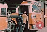 Standbild Alaskan Menschen Anchorage Alaska USA, 1954, aus Sekunde 31 historischem Filmmaterial Videoclip 65675035002