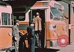 Standbild Alaskan Menschen Anchorage Alaska USA, 1954, aus Sekunde 35 historischem Filmmaterial Videoclip 65675035002