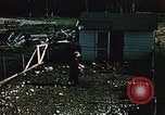 Immagine di Uomo in Alaska Matanuska Valley Alaska USA, 1953, secondo 27 filmato di repertorio 65675035004