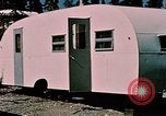 Standbild Lake Louise Fischerei Camp Lake Louise Alaska USA, 1954, aus Sekunde 3 historischem Filmmaterial Videoclip 65675035022
