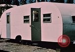 Standbild Lake Louise Fischerei Camp Lake Louise Alaska USA, 1954, aus Sekunde 4 historischem Filmmaterial Videoclip 65675035022