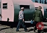 Standbild Lake Louise Fischerei Camp Lake Louise Alaska USA, 1954, aus Sekunde 14 historischem Filmmaterial Videoclip 65675035022