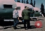 Standbild Lake Louise Fischerei Camp Lake Louise Alaska USA, 1954, aus Sekunde 15 historischem Filmmaterial Videoclip 65675035022