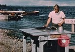 Standbild Lake Louise Fischerei Camp Lake Louise Alaska USA, 1954, aus Sekunde 29 historischem Filmmaterial Videoclip 65675035022