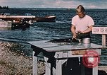 Standbild Lake Louise Fischerei Camp Lake Louise Alaska USA, 1954, aus Sekunde 30 historischem Filmmaterial Videoclip 65675035022