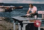 Standbild Lake Louise Fischerei Camp Lake Louise Alaska USA, 1954, aus Sekunde 34 historischem Filmmaterial Videoclip 65675035022