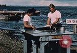 Standbild Lake Louise Fischerei Camp Lake Louise Alaska USA, 1954, aus Sekunde 44 historischem Filmmaterial Videoclip 65675035022