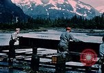 Image les travailleurs Portage Alaska USA, 1954, de la seconde 6 séquences d'archives historiques vidéo 65675035023