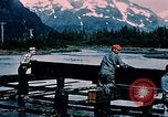 Image les travailleurs Portage Alaska USA, 1954, de la seconde 8 séquences d'archives historiques vidéo 65675035023