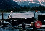 Image les travailleurs Portage Alaska USA, 1954, de la seconde 20 séquences d'archives historiques vidéo 65675035023