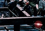Image les travailleurs Portage Alaska USA, 1954, de la seconde 26 séquences d'archives historiques vidéo 65675035023