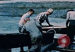 Image les travailleurs Portage Alaska USA, 1954, de la seconde 37 séquences d'archives historiques vidéo 65675035023