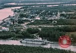 Standbild Luftaufnahmen von Nenana und Umgebung Alaska Nenana Alaska USA, 1954, aus Sekunde 8 historischem Filmmaterial Videoclip 65675035024