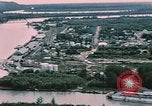 Standbild Luftaufnahmen von Nenana und Umgebung Alaska Nenana Alaska USA, 1954, aus Sekunde 10 historischem Filmmaterial Videoclip 65675035024