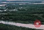 Standbild Luftaufnahmen von Nenana und Umgebung Alaska Nenana Alaska USA, 1954, aus Sekunde 20 historischem Filmmaterial Videoclip 65675035024