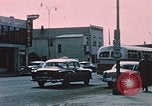 Standbild stadtbus anchorage Anchorage Alaska USA, 1954, aus Sekunde 22 historischem Filmmaterial Videoclip 65675035026