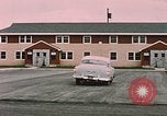 Standbild stadtbus anchorage Anchorage Alaska USA, 1954, aus Sekunde 42 historischem Filmmaterial Videoclip 65675035026