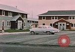 Standbild stadtbus anchorage Anchorage Alaska USA, 1954, aus Sekunde 45 historischem Filmmaterial Videoclip 65675035026