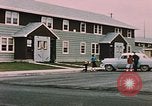 Standbild stadtbus anchorage Anchorage Alaska USA, 1954, aus Sekunde 51 historischem Filmmaterial Videoclip 65675035026