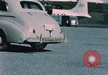 Standbild zivile Auto Kodiak Alaska USA, 1954, aus Sekunde 6 historischem Filmmaterial Videoclip 65675035028