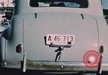 Standbild zivile Auto Kodiak Alaska USA, 1954, aus Sekunde 13 historischem Filmmaterial Videoclip 65675035028