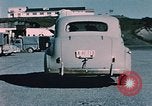 Standbild zivile Auto Kodiak Alaska USA, 1954, aus Sekunde 15 historischem Filmmaterial Videoclip 65675035028