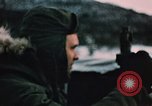Standbild 105mm Howitzer Alaska Camp Denali USA, 1955, aus Sekunde 6 historischem Filmmaterial Videoclip 65675035032
