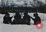 Standbild 105mm Howitzer Alaska Camp Denali USA, 1955, aus Sekunde 38 historischem Filmmaterial Videoclip 65675035032