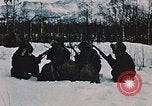 Standbild 105mm Howitzer Alaska Camp Denali USA, 1955, aus Sekunde 52 historischem Filmmaterial Videoclip 65675035032