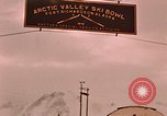 Immagine di Sci Fort Richardson Alaska USA, 1955, secondo 13 filmato di repertorio 65675035051