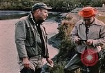Immagine di Gioco operaio Kodiak Alaska USA, 1953, secondo 13 filmato di repertorio 65675035058