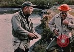 Immagine di Gioco operaio Kodiak Alaska USA, 1953, secondo 18 filmato di repertorio 65675035058