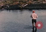 Immagine di Gioco operaio Kodiak Alaska USA, 1953, secondo 27 filmato di repertorio 65675035058