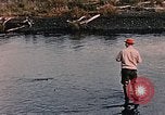 Immagine di Gioco operaio Kodiak Alaska USA, 1953, secondo 29 filmato di repertorio 65675035058