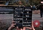 Immagine di Gioco operaio Kodiak Alaska USA, 1953, secondo 56 filmato di repertorio 65675035058