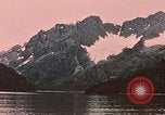 Standbild Offizier Seward Alaska USA, 1953, aus Sekunde 39 historischem Filmmaterial Videoclip 65675035059