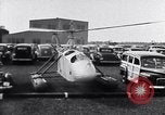 Image VS-300 Helicopter United States USA, 1943, de la seconde 11 séquences d'archives historiques vidéo 65675035076